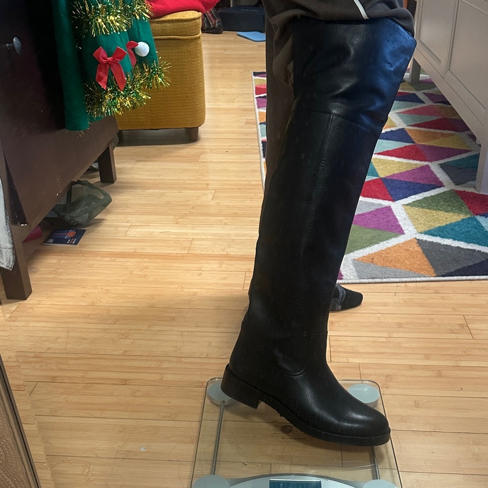 Black Leather over the Knee Boots - Picture 5 of 7